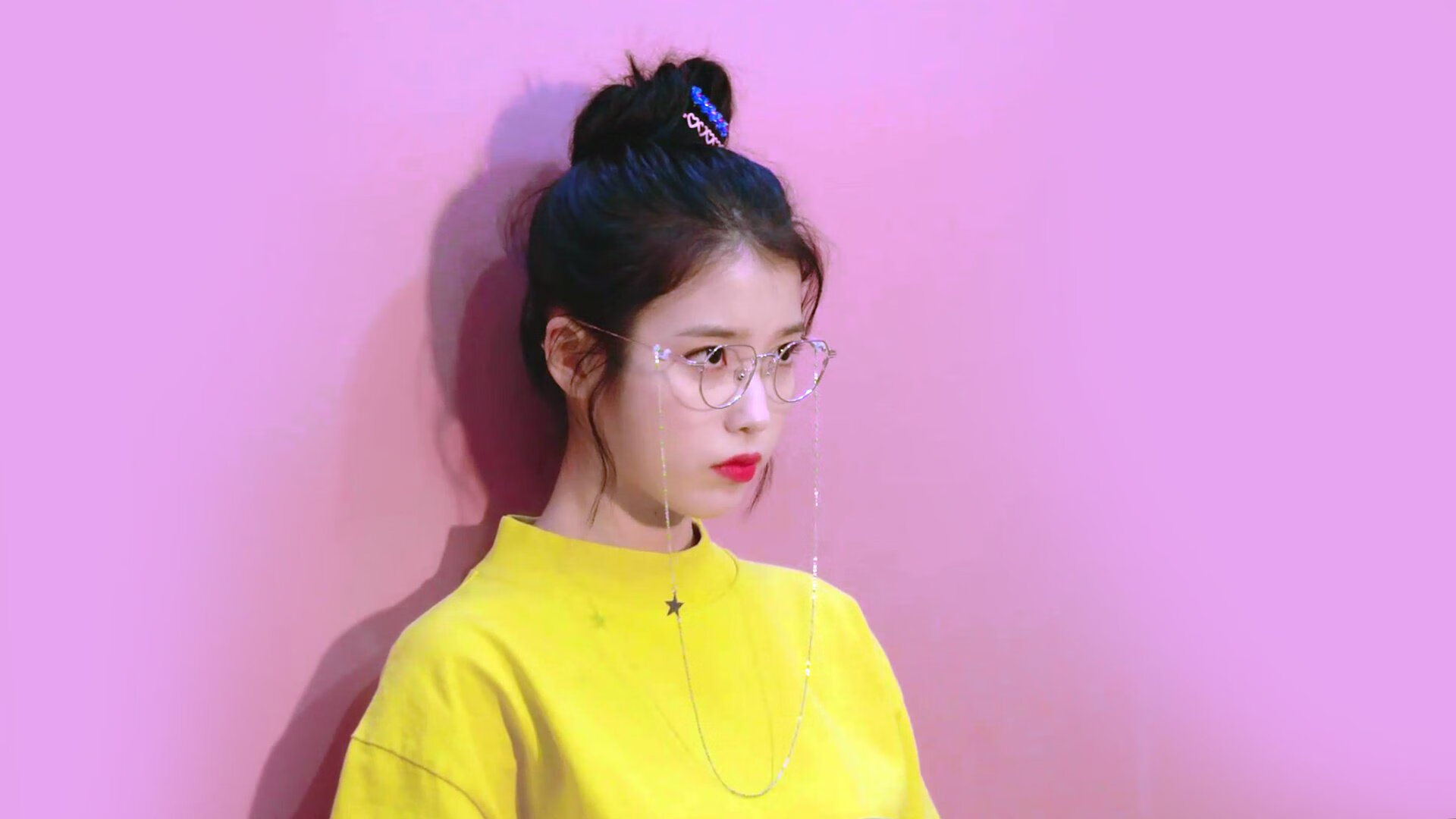 乒乓双雄,日本队完胜瑞典队,奥恰洛夫领军德国队取胜