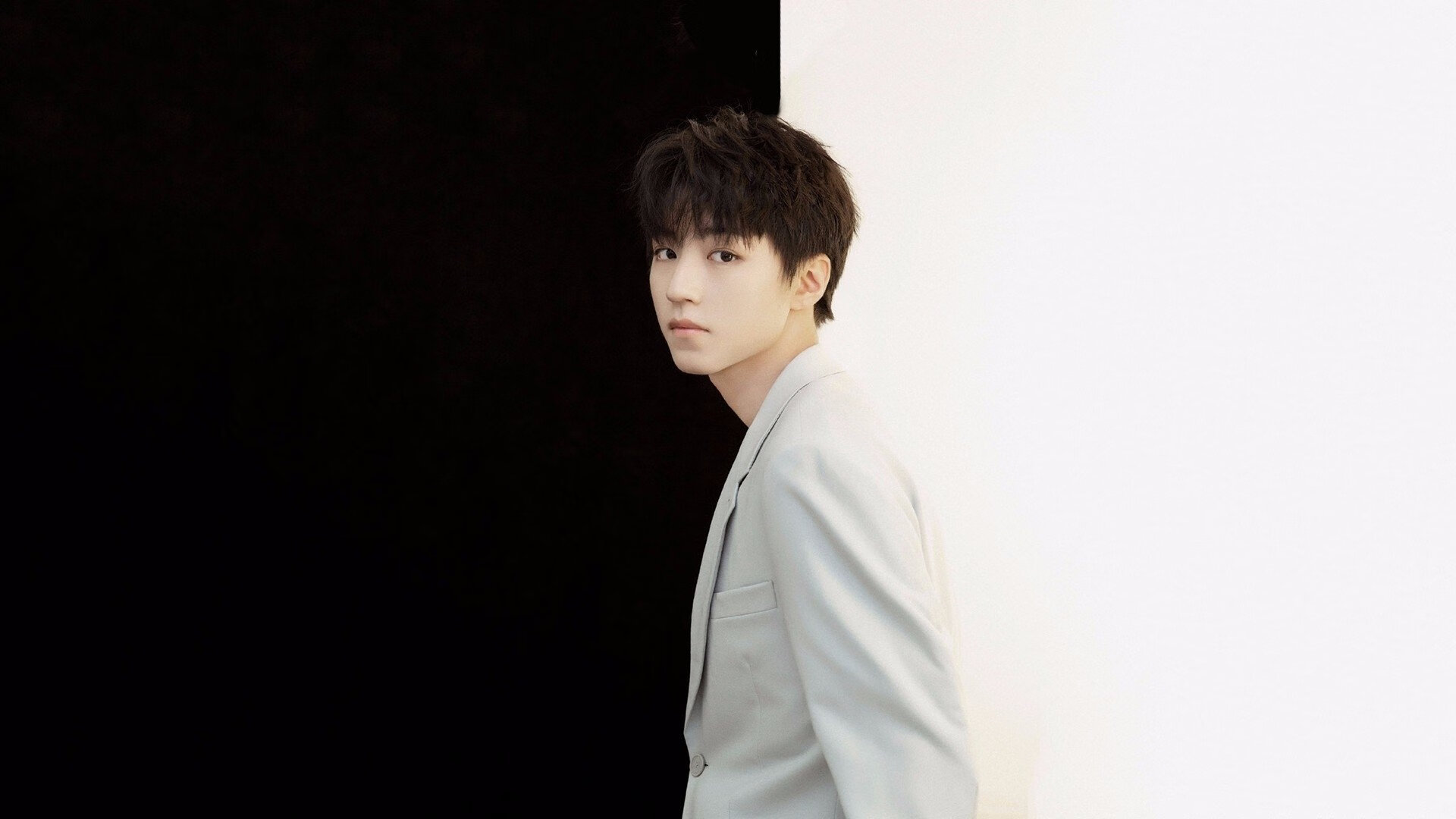 冷门?不,这是碾压!广东队是如何让国王队难堪的?戈贝尔扛起全队!