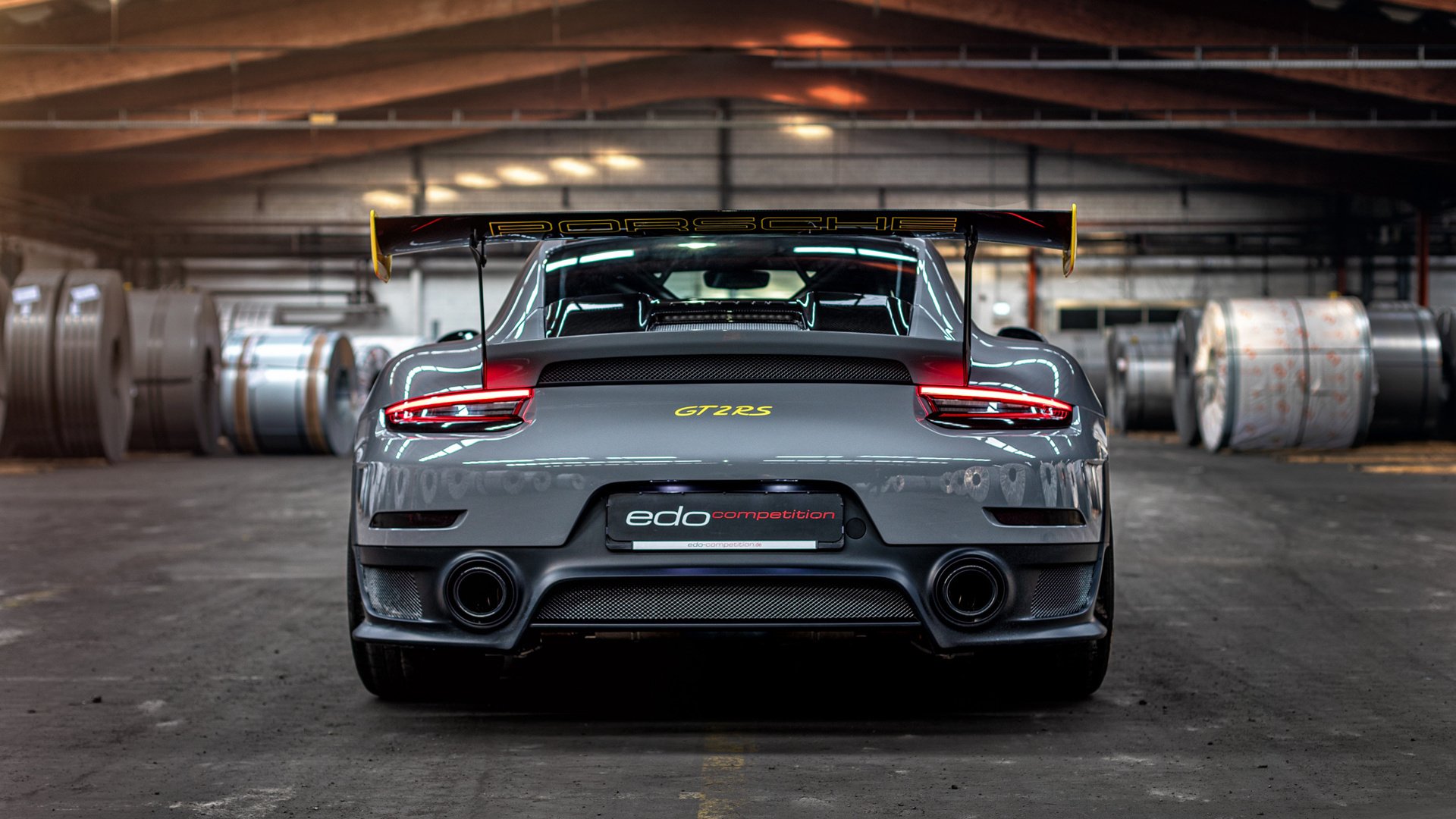 险胜与碾压，东南亚德比的汗水和欧洲女王的纪录之夜