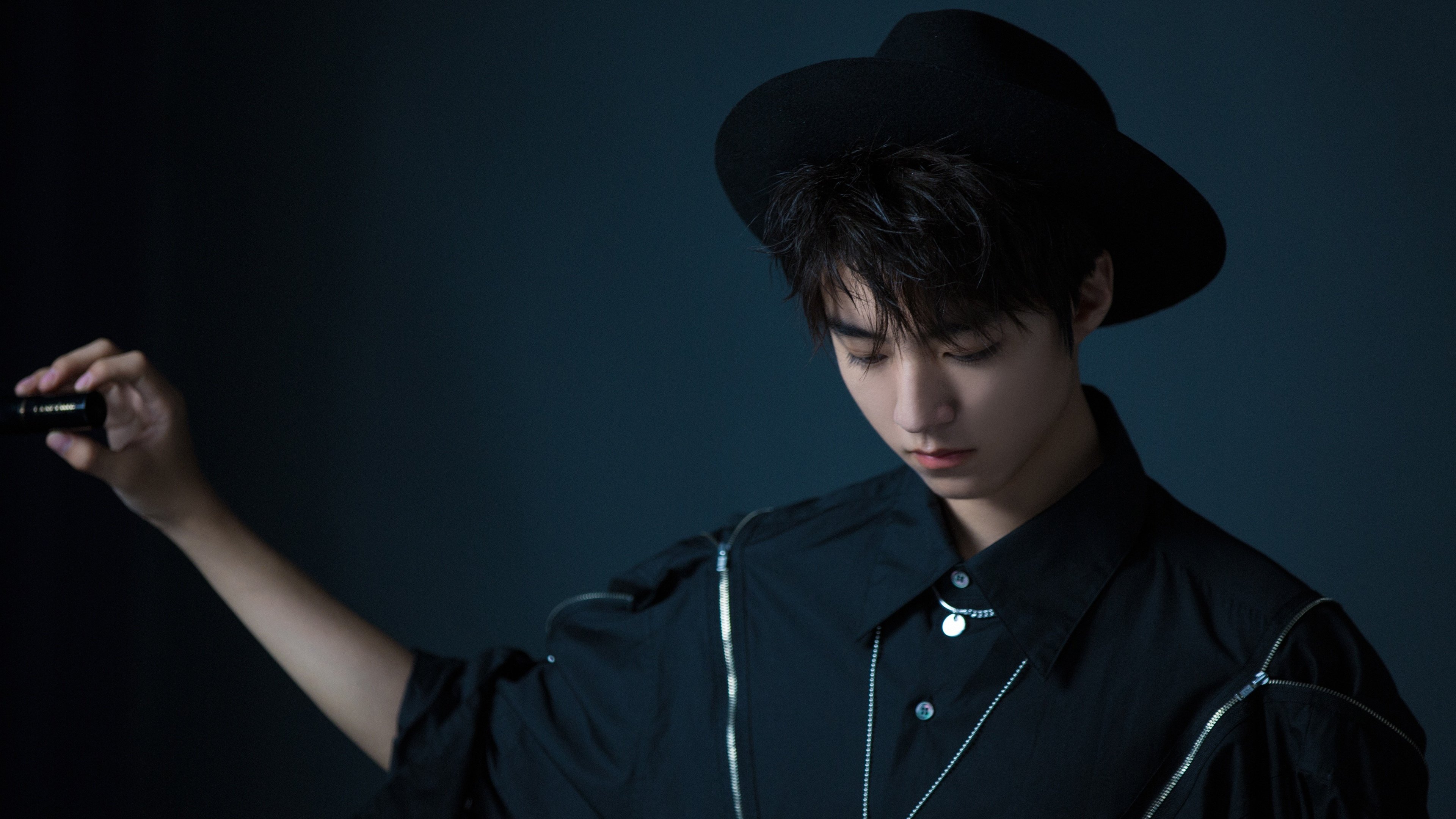 唯一性的注解，国际米兰历史首次五球完胜波兰球队，伊布倒钩破门惊艳四座改写足球记忆