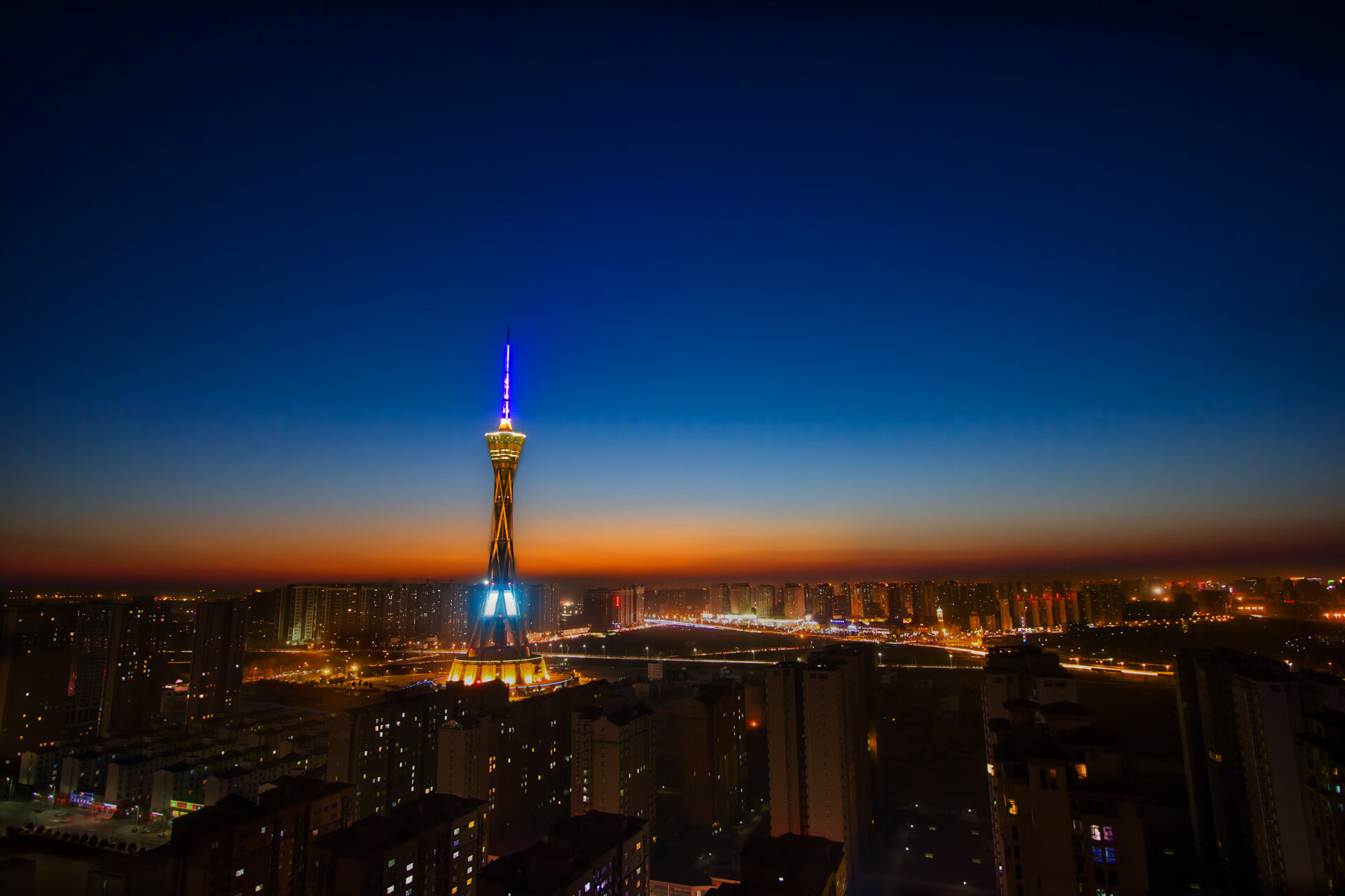 跨洋争霸,上海男篮神奇逆袭森林狼,爱德华兹44分绝杀封神