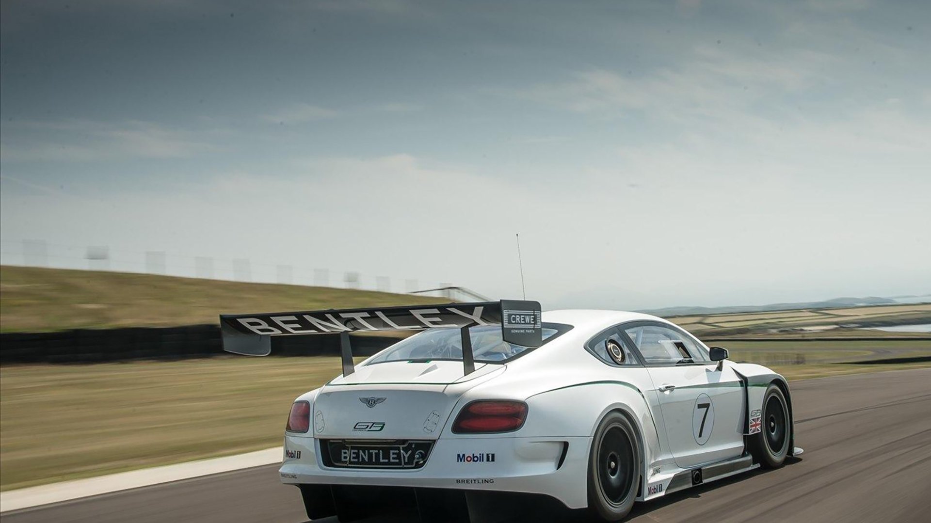 1.跨界奇迹，欧冠之夜，莫兰特篮球式进球惊艳世界